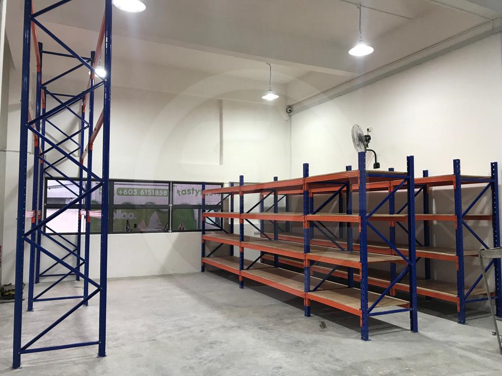 Heavy / Medium Duty Storage Racking installed by Sunlight Supplies